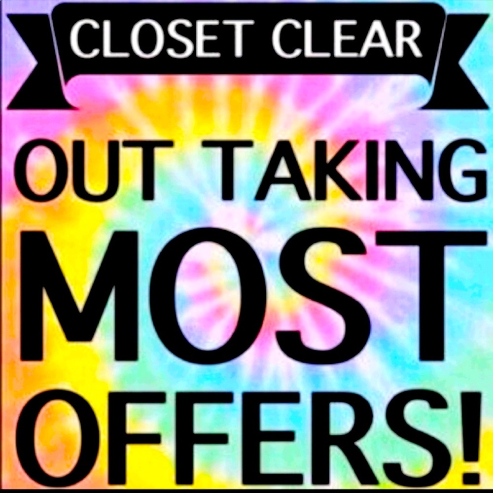Selling all desire stuff from my personal closet.